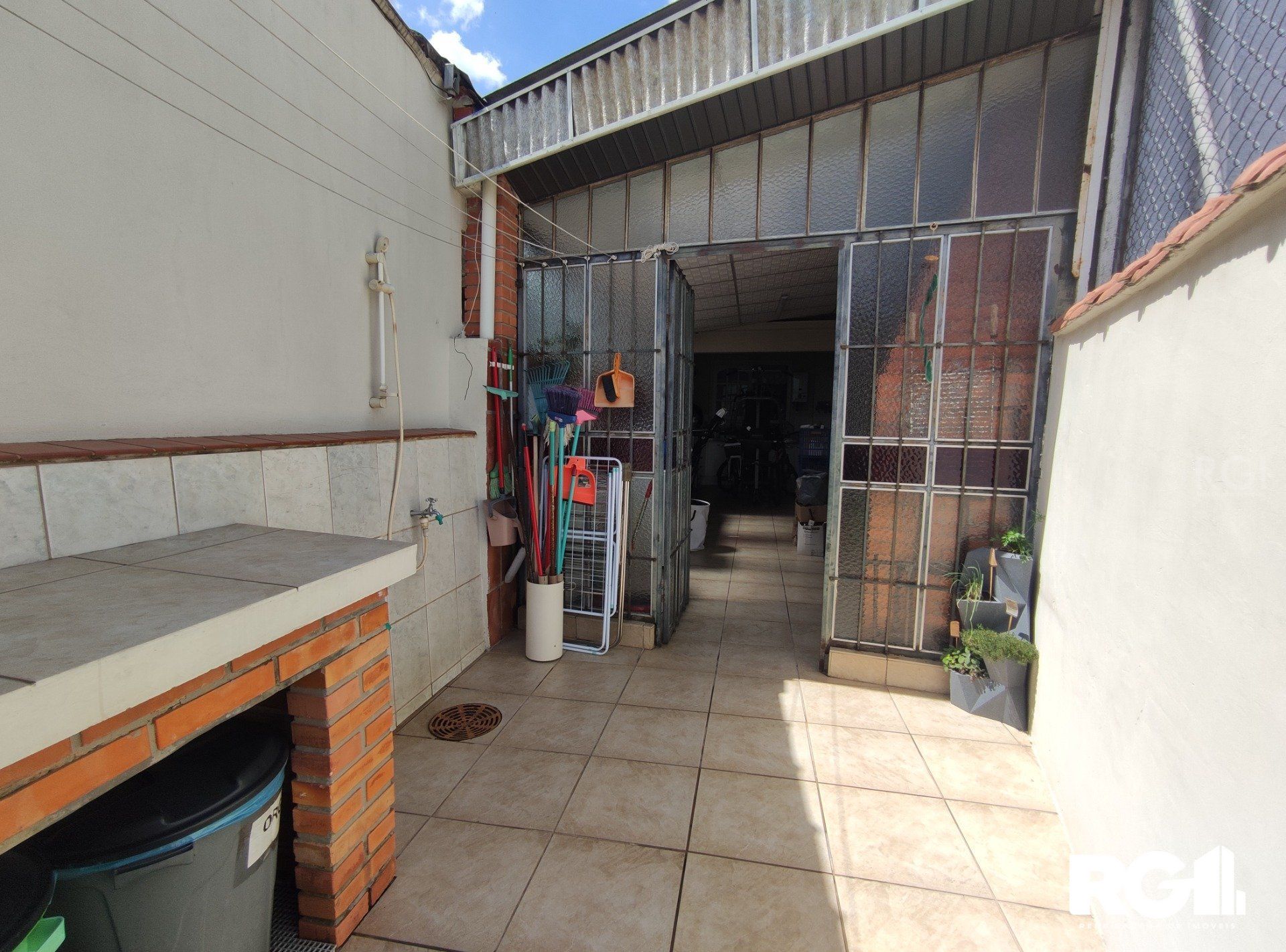 Sobrado à venda com 3 quartos, 200m² - Foto 13
