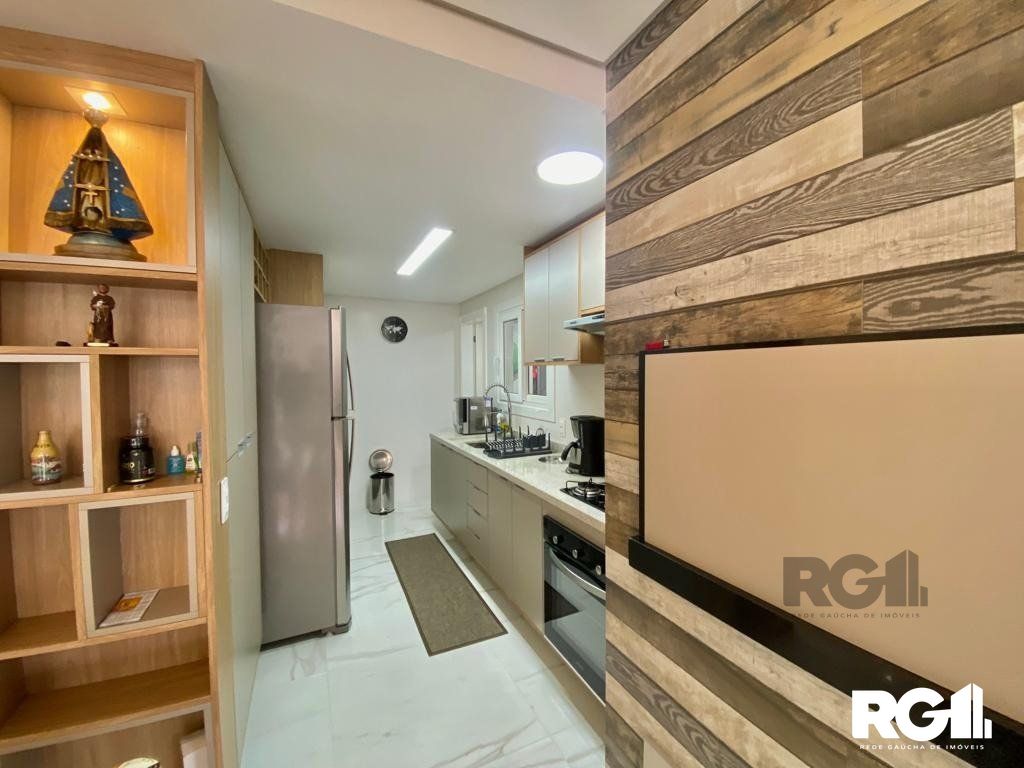 Apartamento à venda com 2 quartos, 85m² - Foto 2