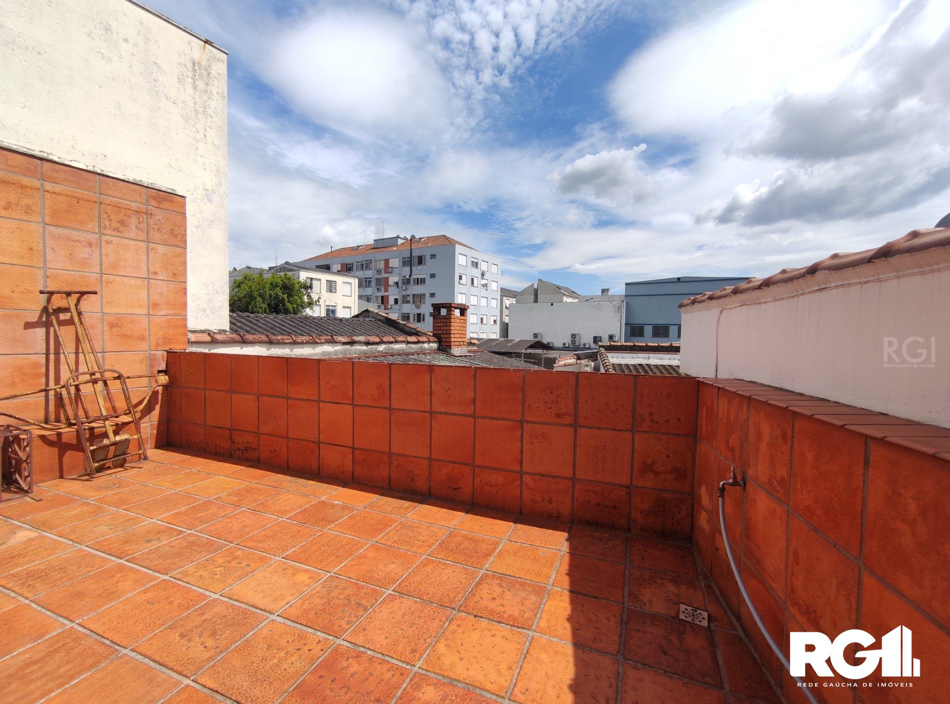 Sobrado à venda com 3 quartos, 200m² - Foto 17