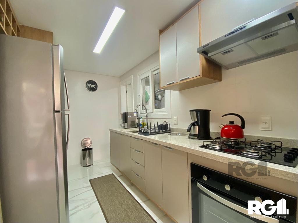 Apartamento à venda com 2 quartos, 85m² - Foto 4