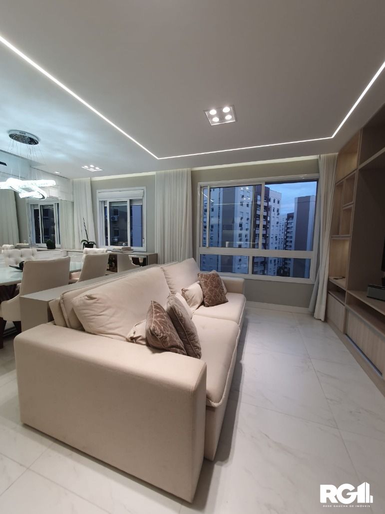 Apartamento à venda com 3 quartos, 76m² - Foto 17