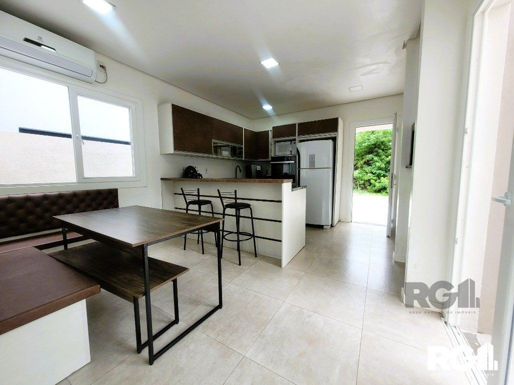 Casa de Condomínio à venda com 3 quartos, 221m² - Foto 20