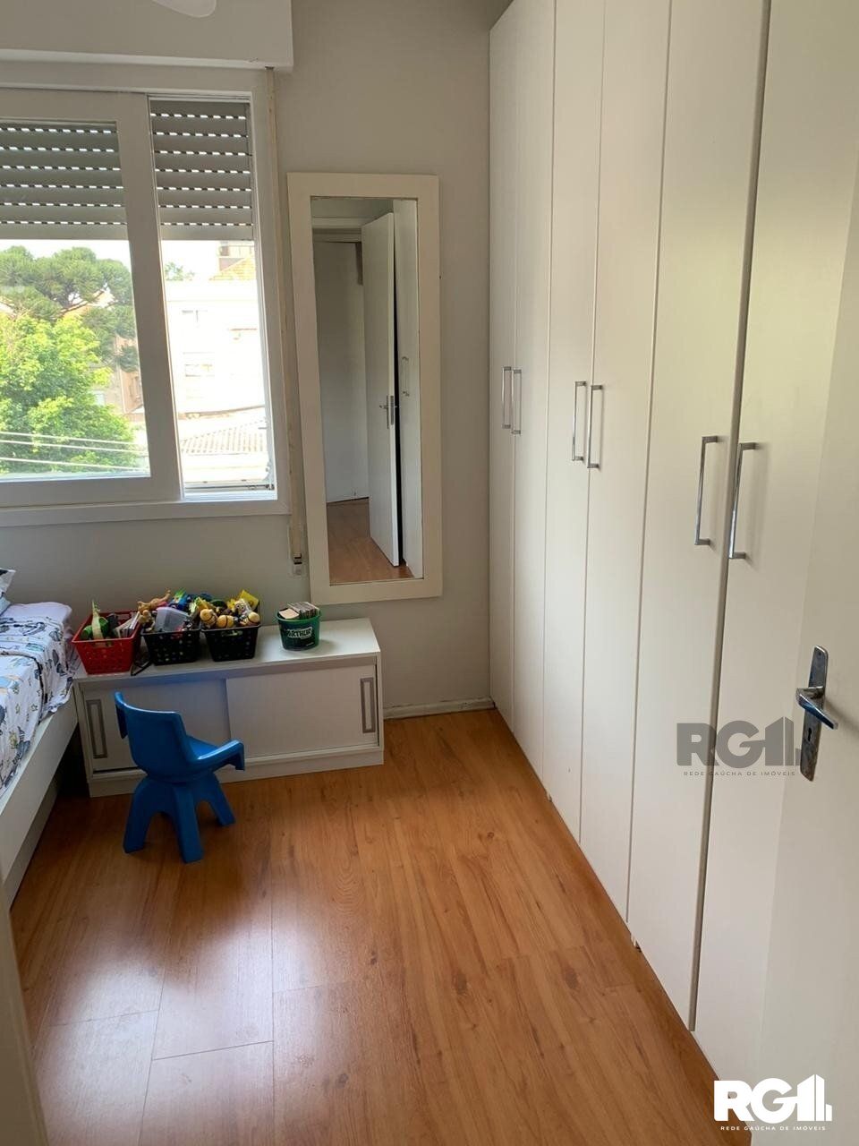 Apartamento à venda com 3 quartos, 95m² - Foto 9