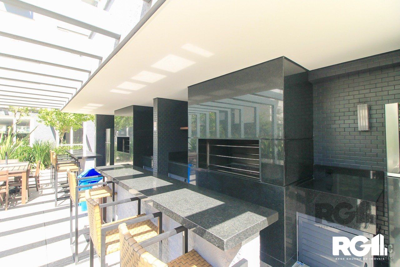 Apartamento à venda com 2 quartos, 56m² - Foto 32