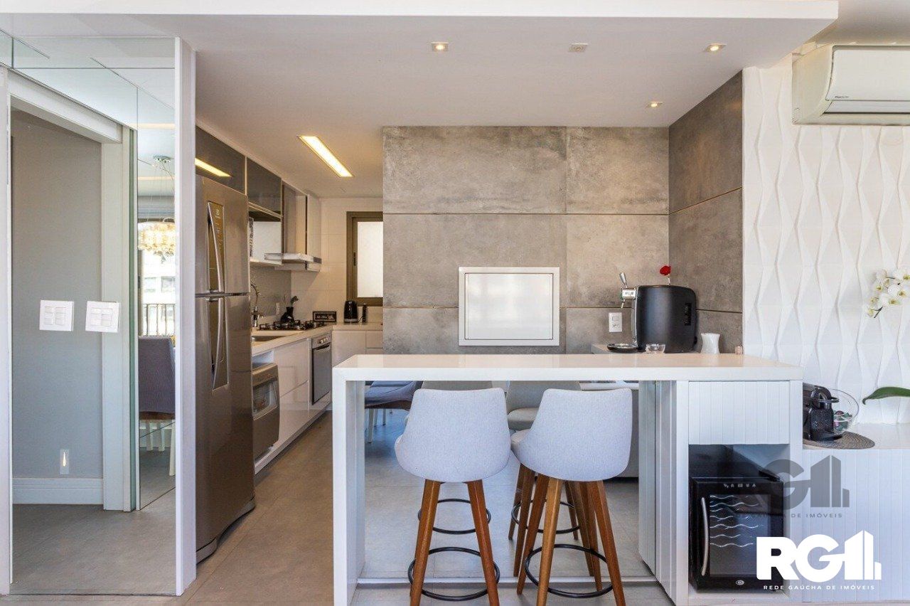 Apartamento à venda com 3 quartos, 104m² - Foto 9