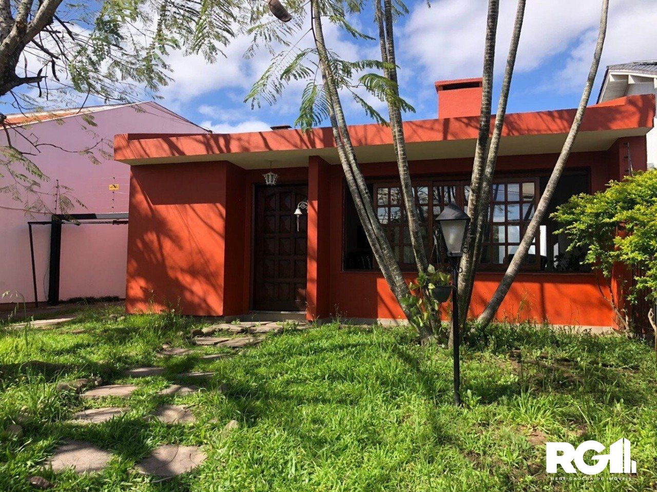 Casa, 5 quartos, 230 m² - Foto 2