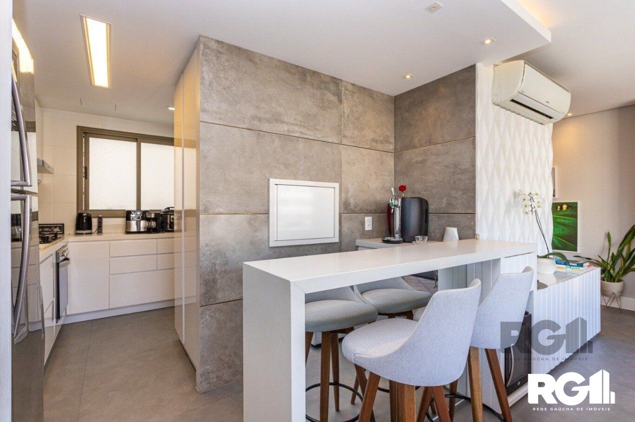 Apartamento à venda com 3 quartos, 104m² - Foto 8