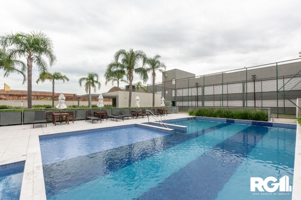 Apartamento à venda com 3 quartos, 76m² - Foto 2