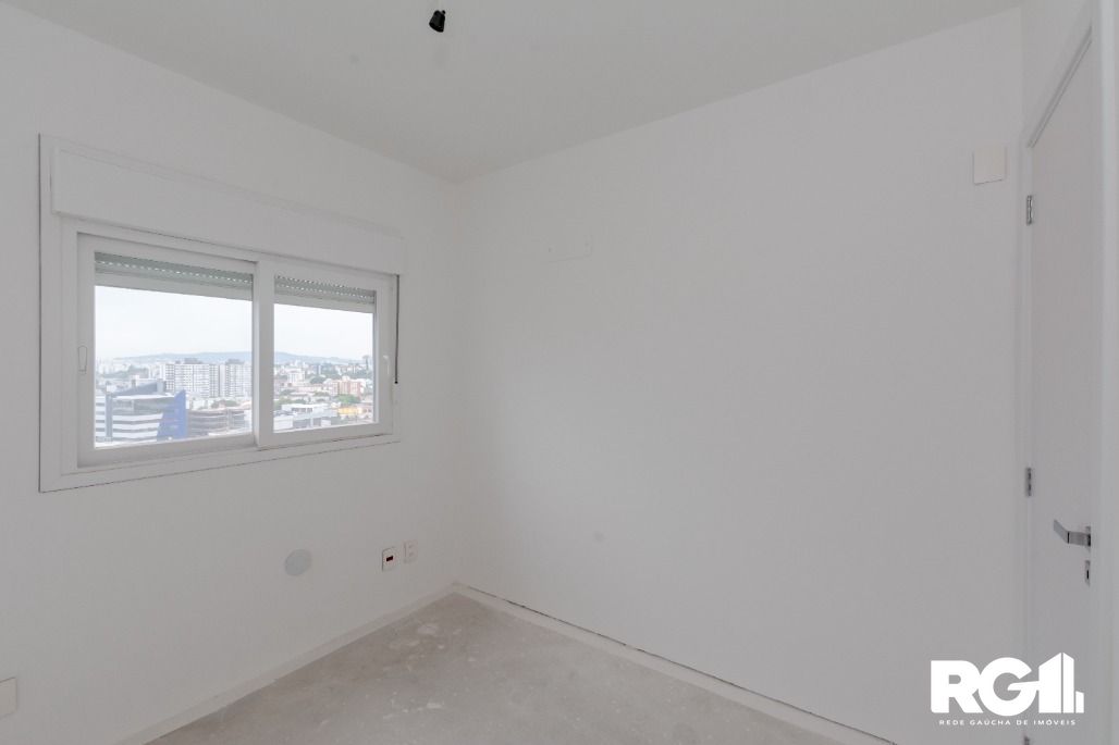 Apartamento à venda com 3 quartos, 76m² - Foto 19