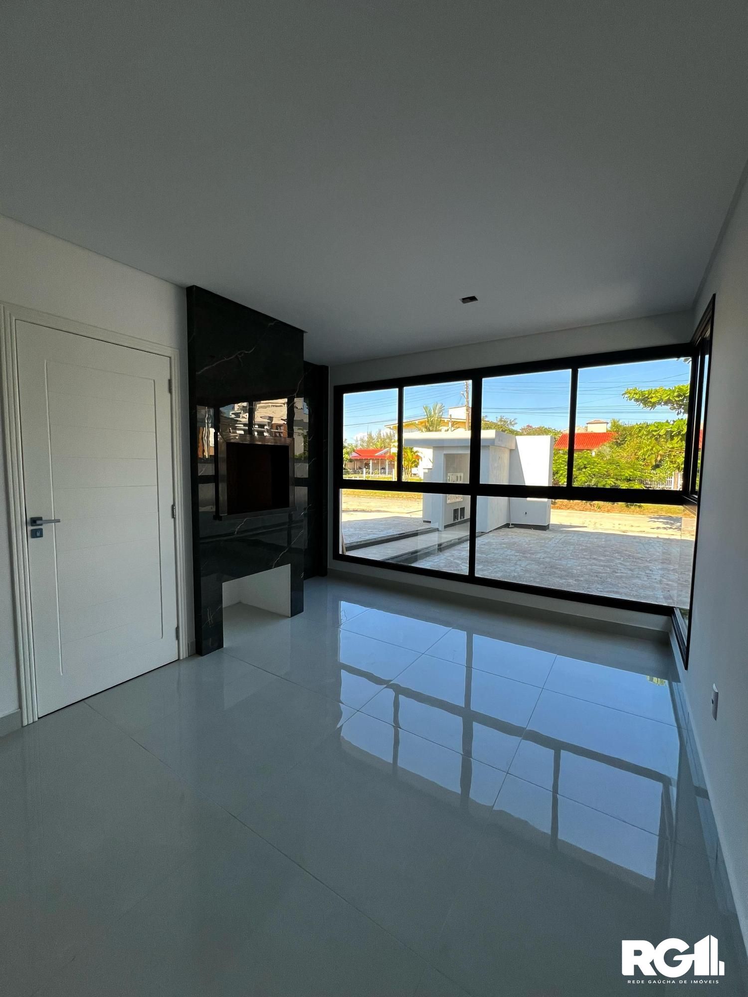 Apartamento à venda com 2 quartos, 67m² - Foto 7