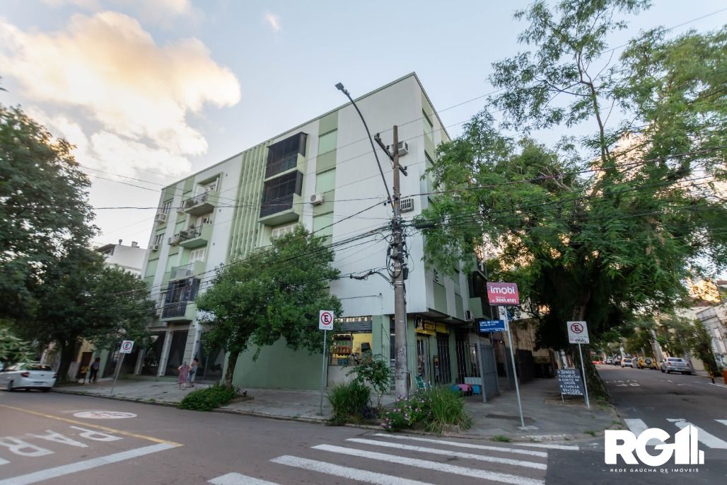 Apartamento à venda com 3 quartos, 88m² - Foto 1