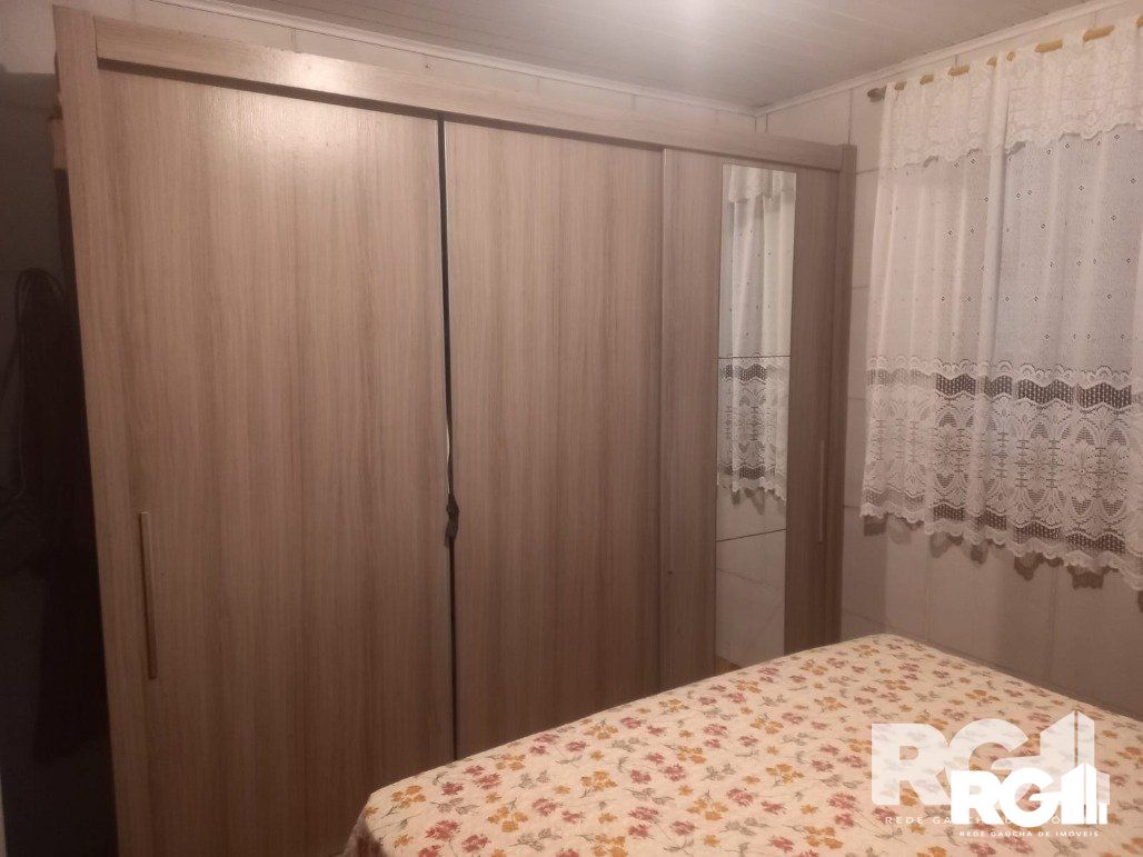 Casa à venda com 2 quartos, 90m² - Foto 9