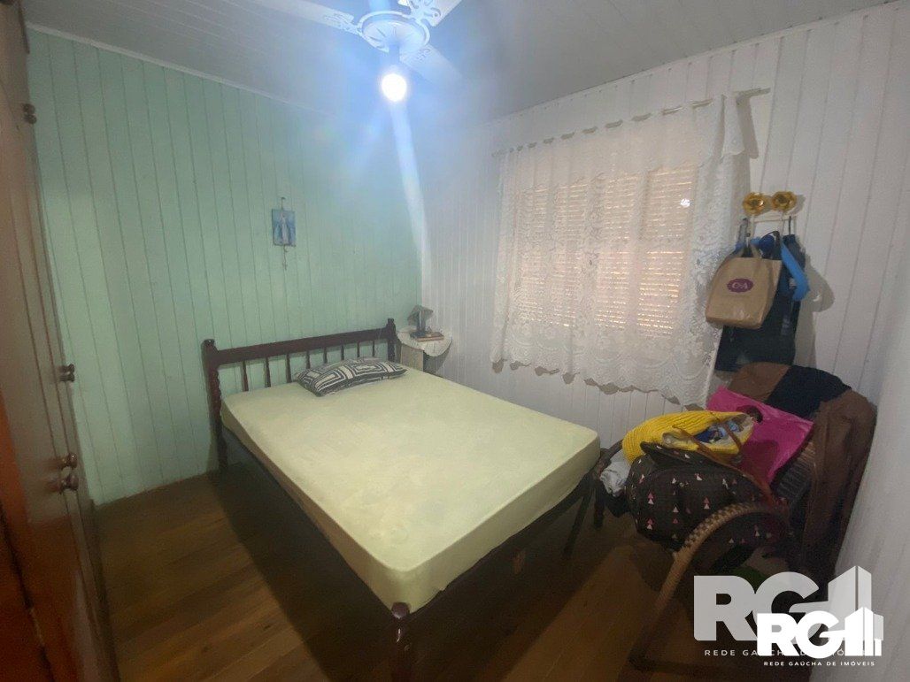 Casa à venda com 2 quartos, 300m² - Foto 4