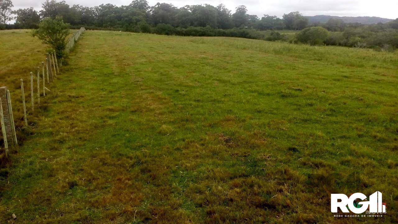 Sítio à venda com 2 quartos, 100000m² - Foto 40