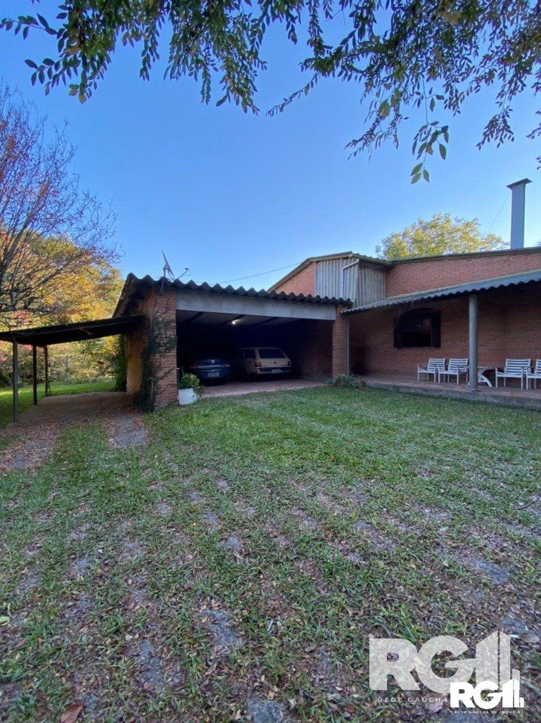 Sítio à venda com 3 quartos, 304m² - Foto 1