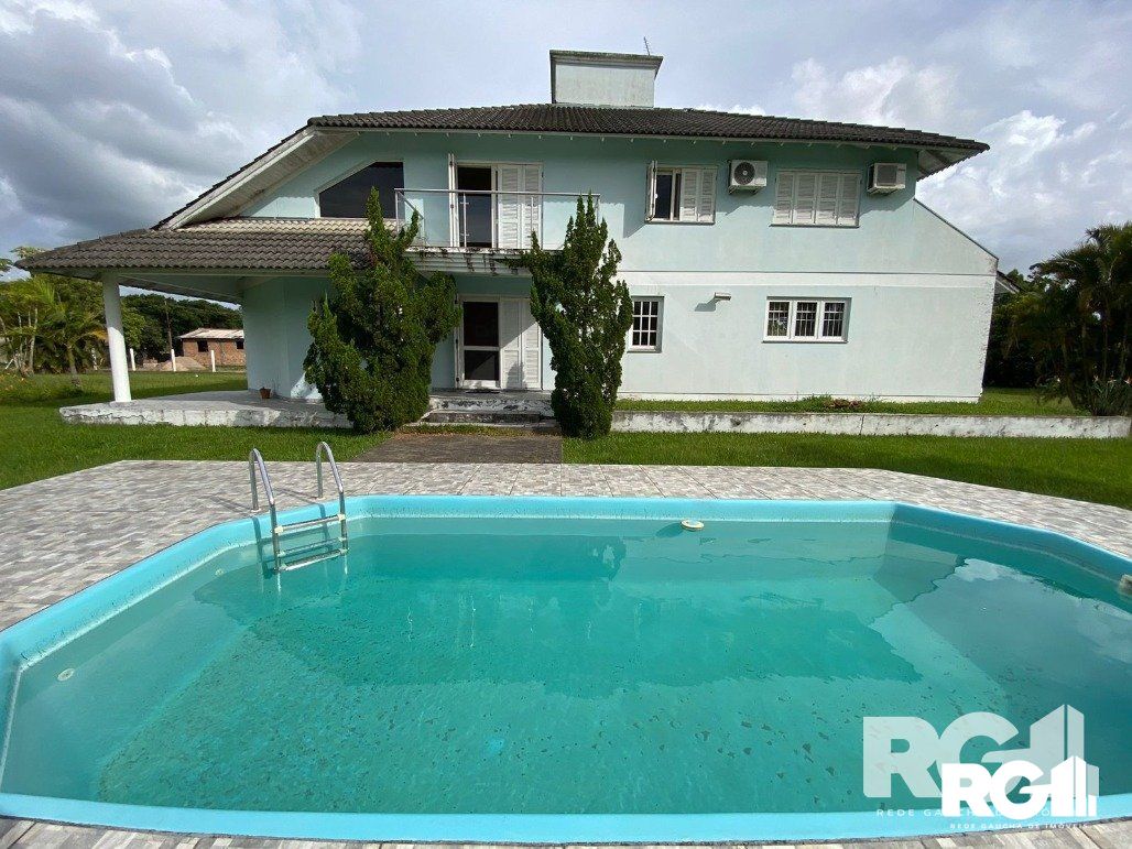 Sítio à venda com 4 quartos, 298m² - Foto 1