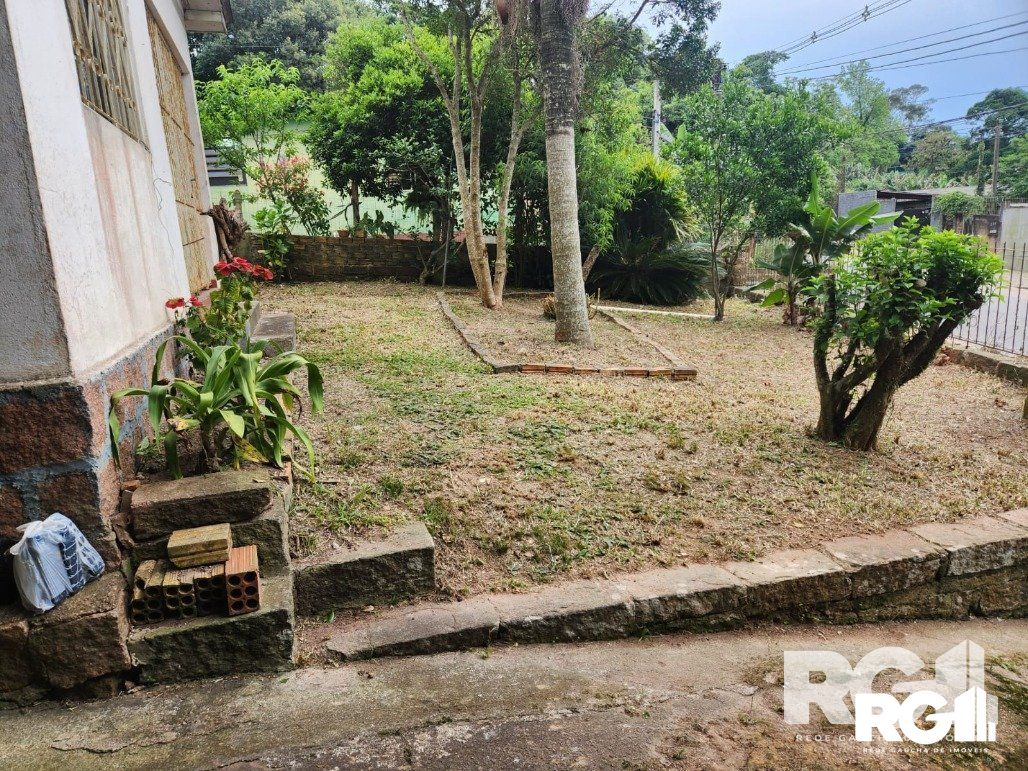 Casa à venda com 2 quartos, 62m² - Foto 5