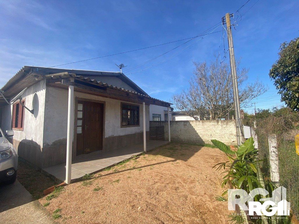 Casa à venda com 2 quartos, 300m² - Foto 1