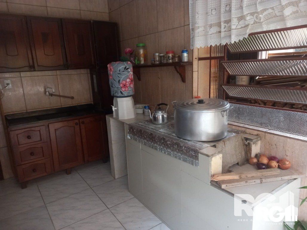 Casa à venda com 2 quartos, 90m² - Foto 6