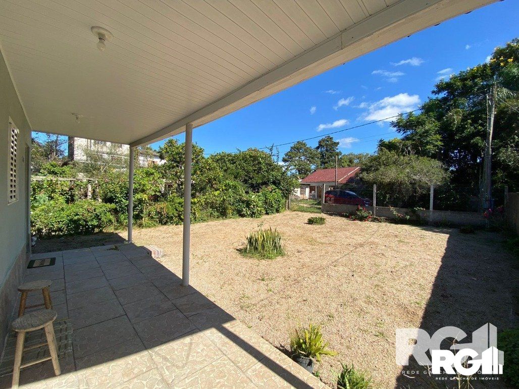 Casa à venda com 2 quartos, 300m² - Foto 3