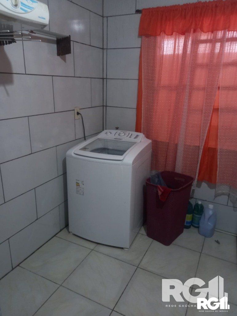 Casa à venda com 2 quartos, 90m² - Foto 11