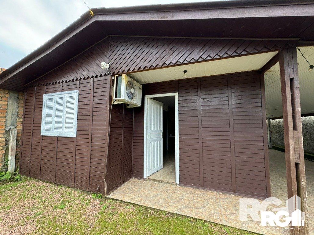 Casa à venda com 2 quartos, 50m² - Foto 5