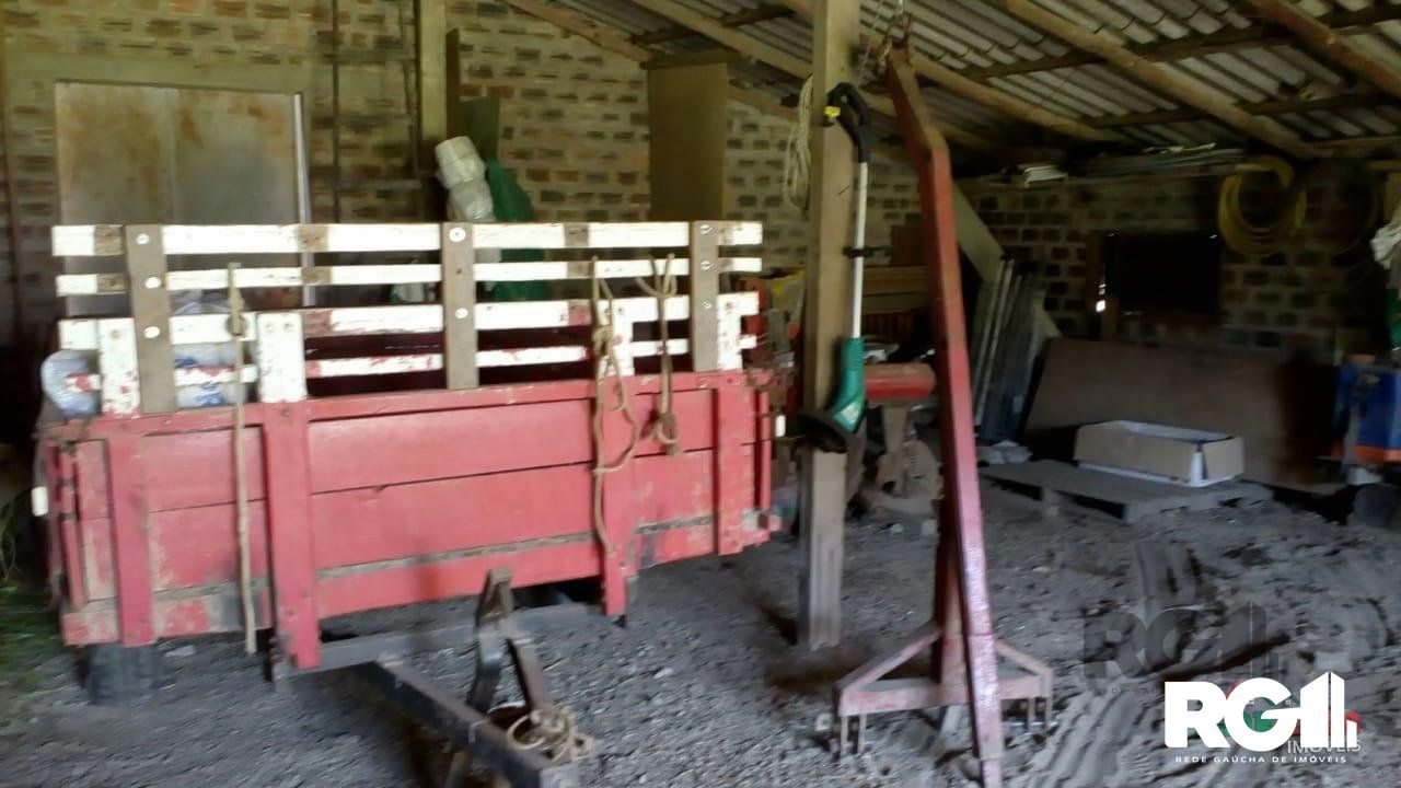 Sítio à venda com 2 quartos, 100000m² - Foto 30