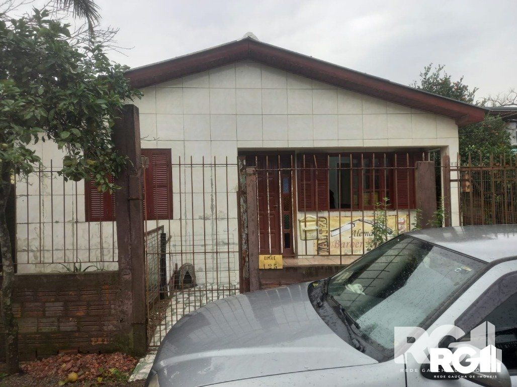 Casa à venda com 2 quartos, 90m² - Foto 1