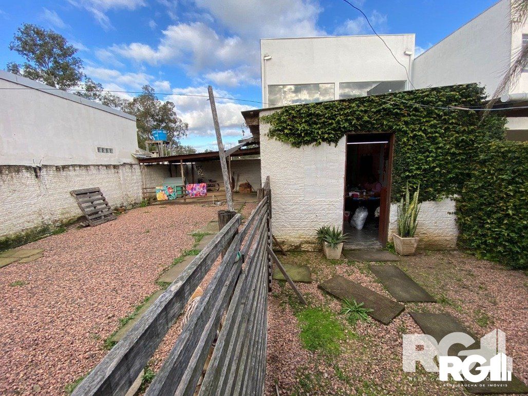 Casa à venda com 2 quartos, 351m² - Foto 6