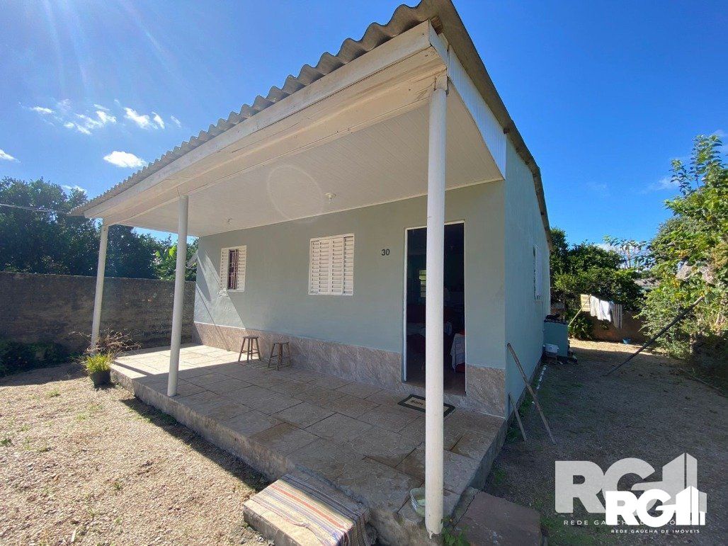 Casa à venda com 2 quartos, 300m² - Foto 2