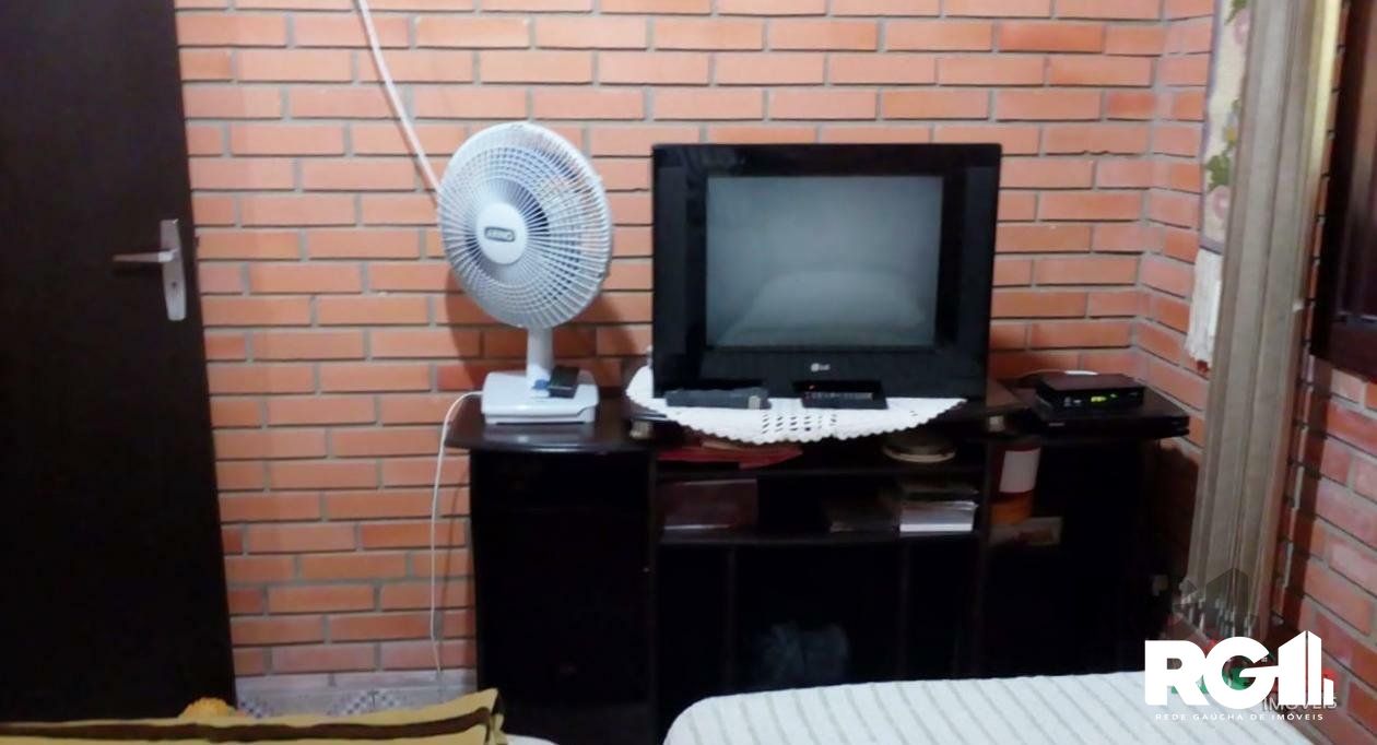 Sítio à venda com 2 quartos, 100000m² - Foto 8