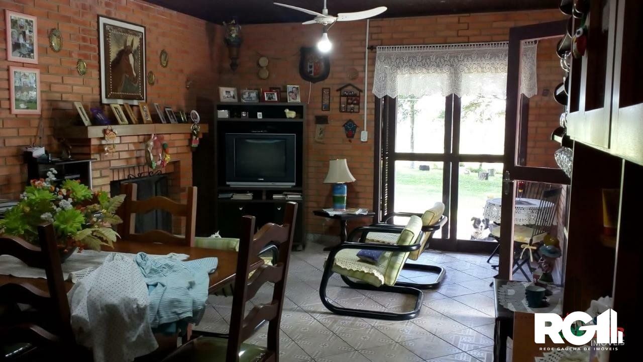 Sítio à venda com 2 quartos, 100000m² - Foto 6