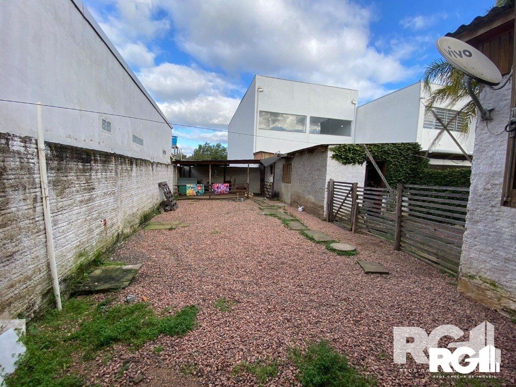 Casa à venda com 2 quartos, 351m² - Foto 5