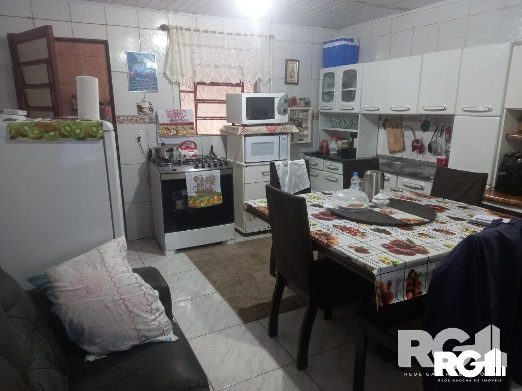 Casa à venda com 2 quartos, 90m² - Foto 5