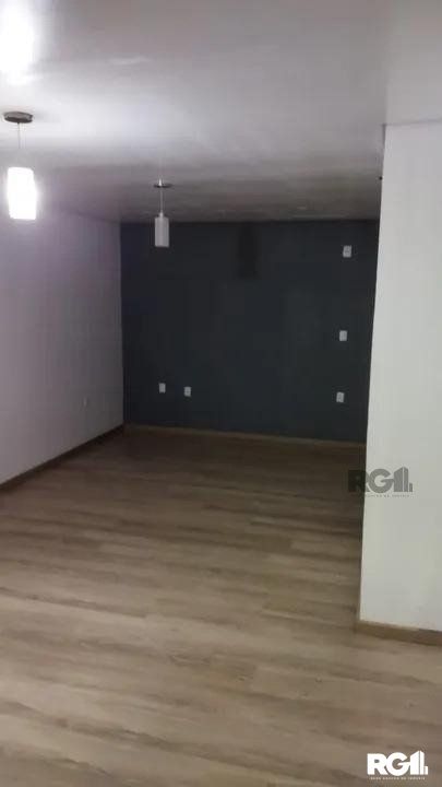 Casa à venda com 3 quartos, 69m² - Foto 2