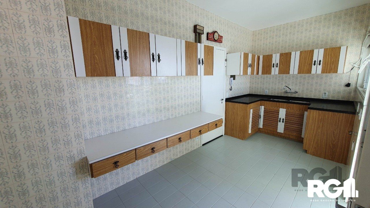 Apartamento à venda com 4 quartos, 167m² - Foto 7