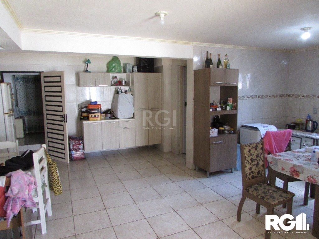 Casa à venda com 3 quartos, 180m² - Foto 11