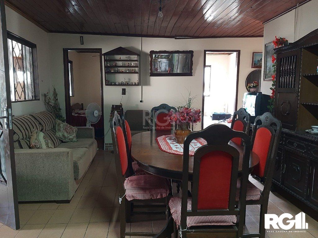 Casa à venda com 3 quartos, 101m² - Foto 7