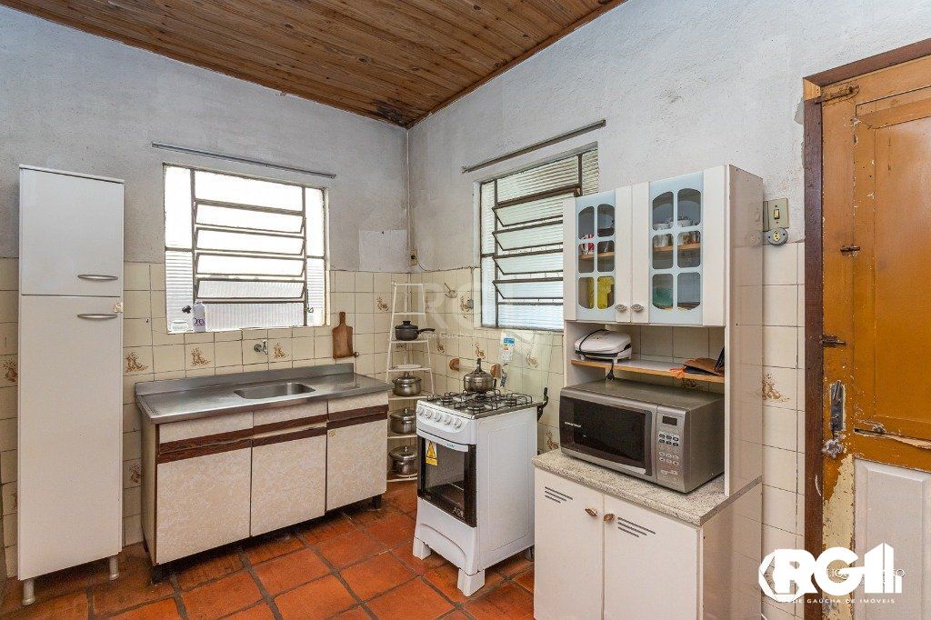 Casa à venda com 2 quartos, 80m² - Foto 17