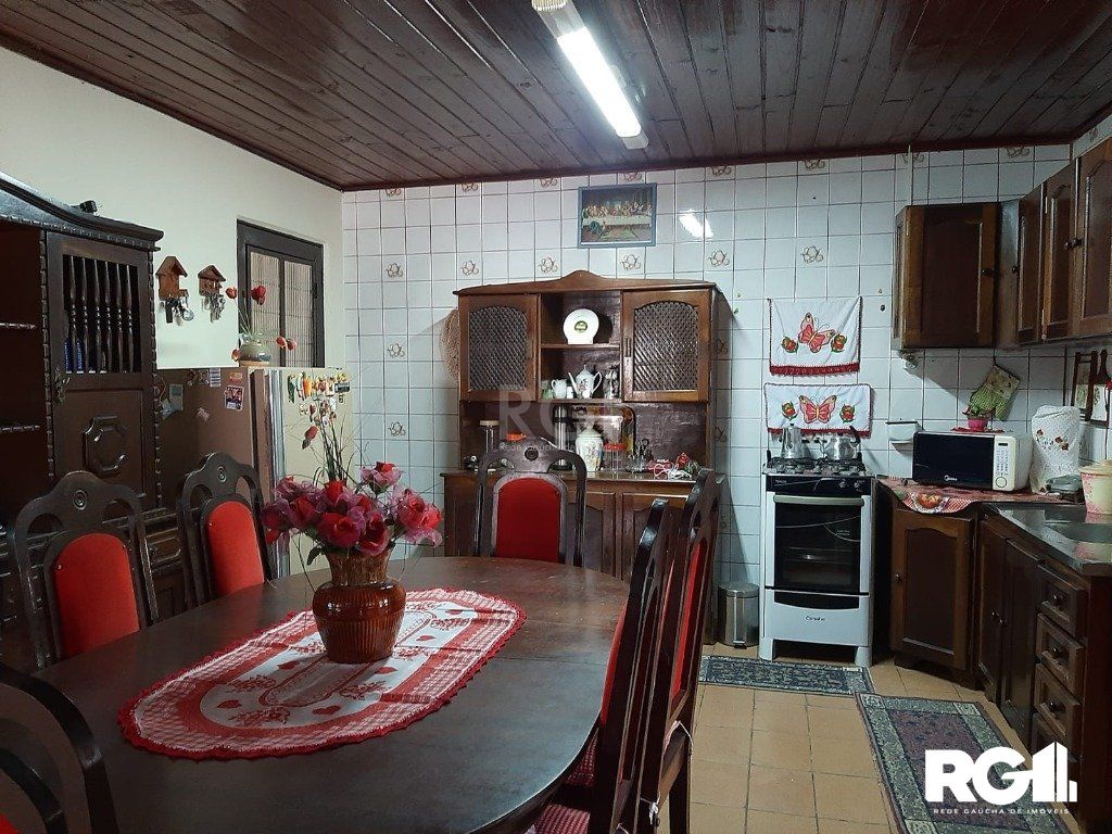 Casa à venda com 3 quartos, 101m² - Foto 6