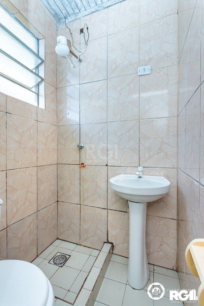 Casa à venda com 2 quartos, 80m² - Foto 21