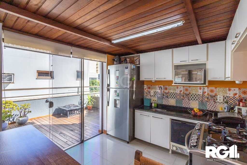Cobertura à venda com 2 quartos, 128m² - Foto 17