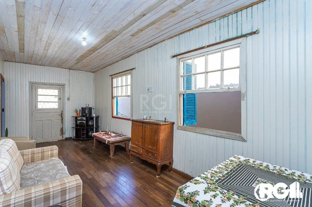 Casa à venda com 2 quartos, 80m² - Foto 9