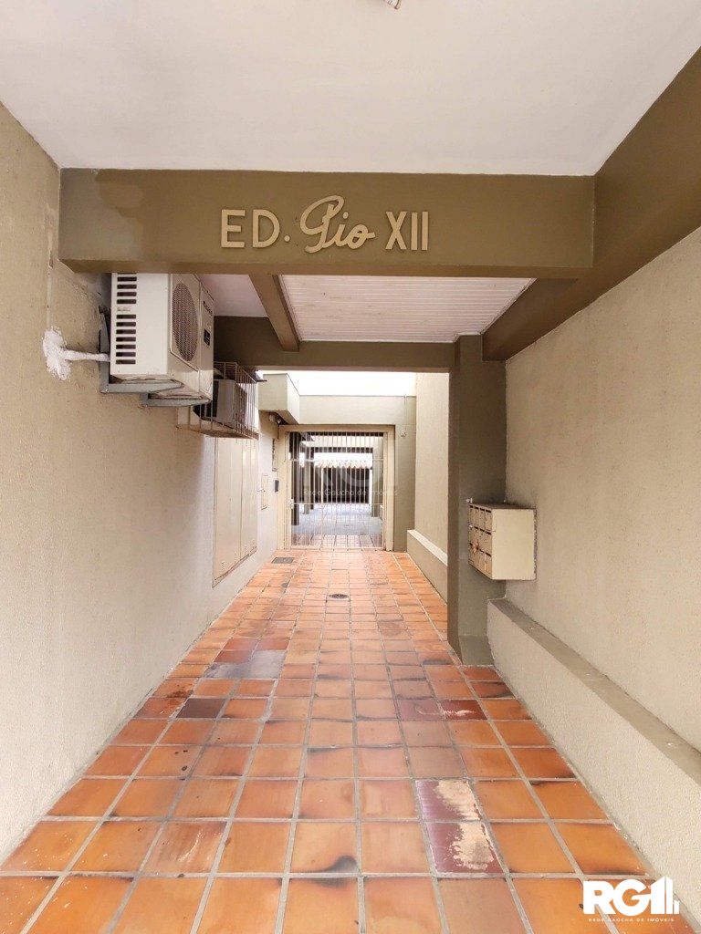 Apartamento à venda com 2 quartos, 67m² - Foto 14