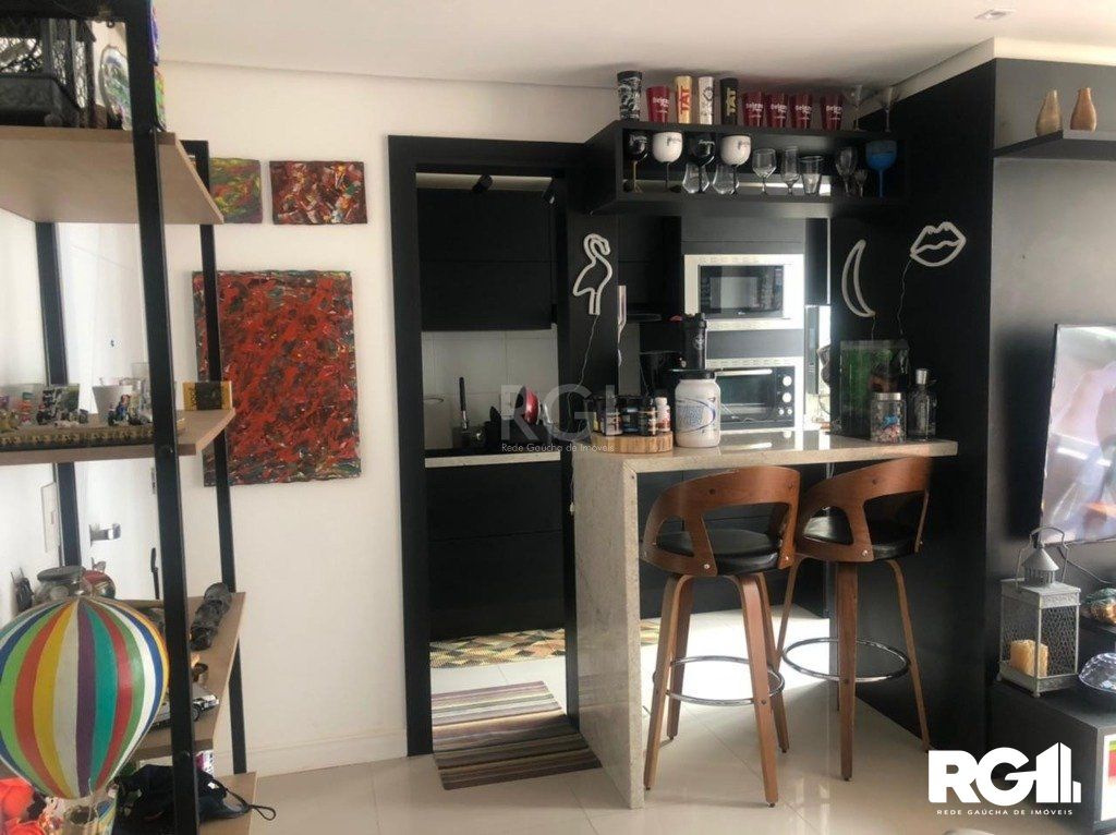 Apartamento à venda com 2 quartos, 60m² - Foto 5