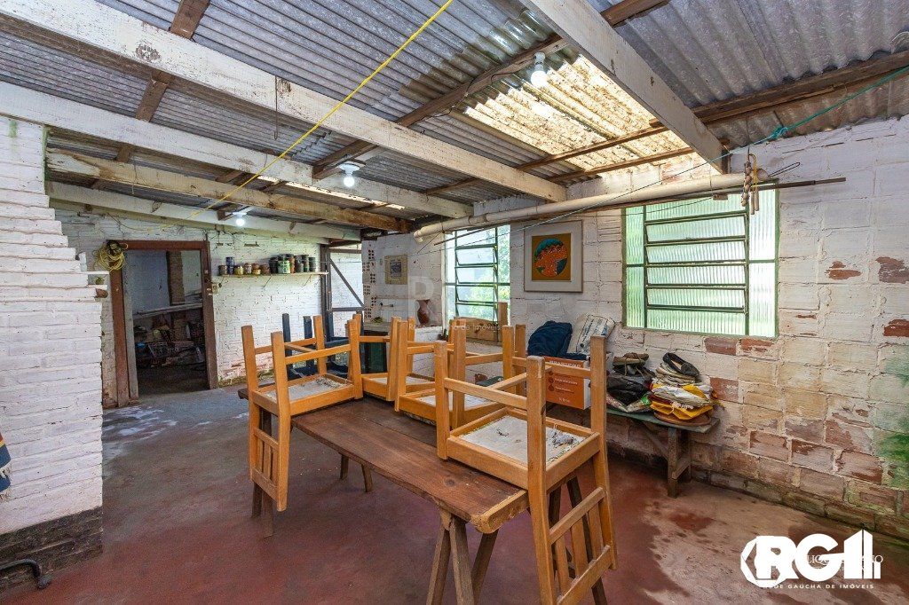 Casa à venda com 2 quartos, 80m² - Foto 25