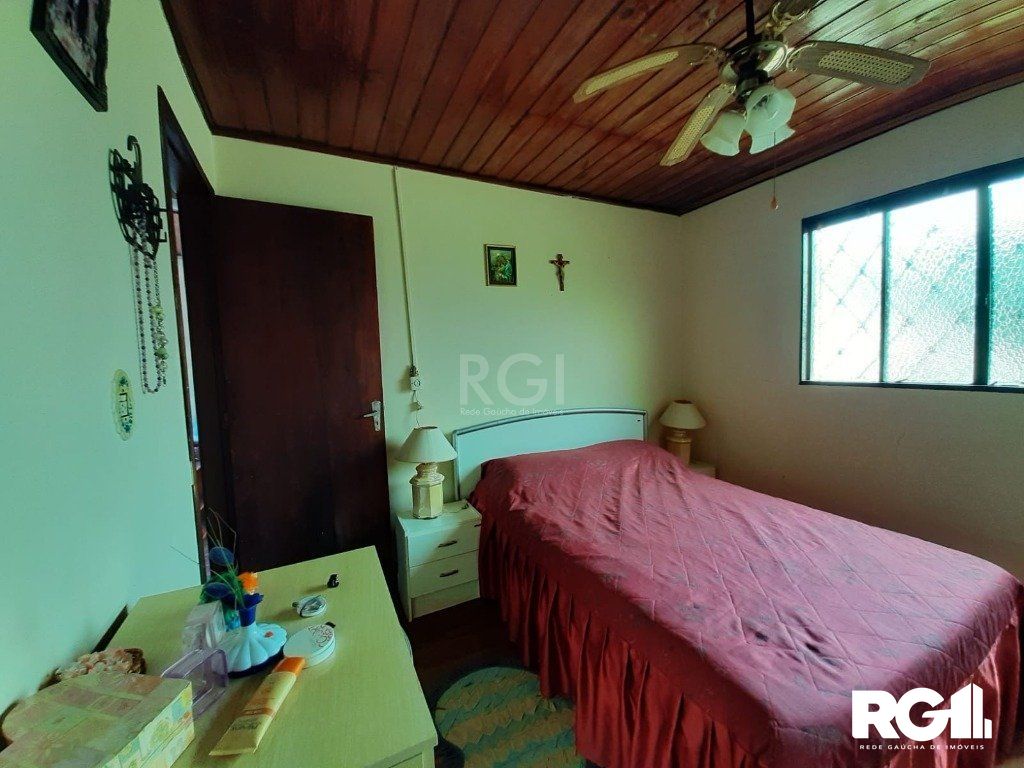 Casa à venda com 3 quartos, 101m² - Foto 13