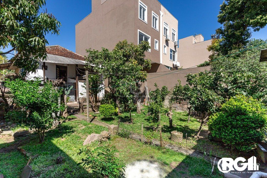 Casa à venda com 2 quartos, 80m² - Foto 4