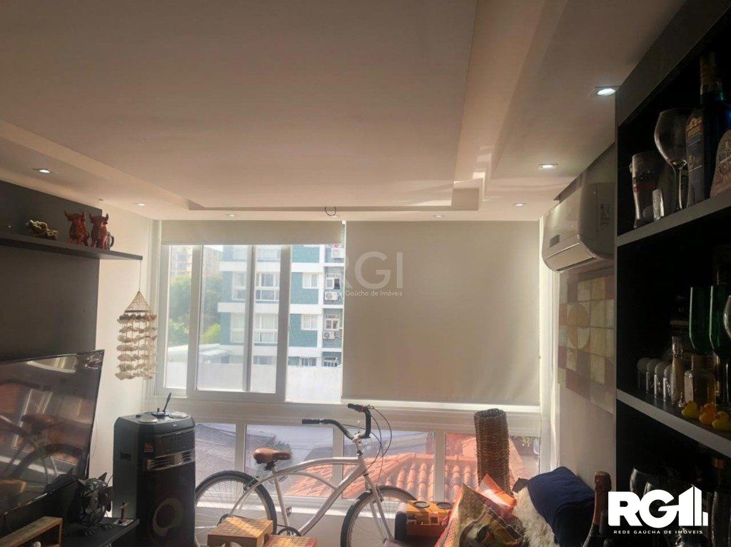 Apartamento à venda com 2 quartos, 60m² - Foto 4