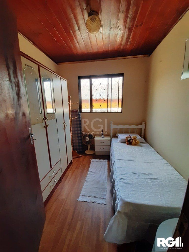 Casa à venda com 3 quartos, 101m² - Foto 11